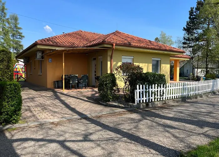Villa Gracia Patince
